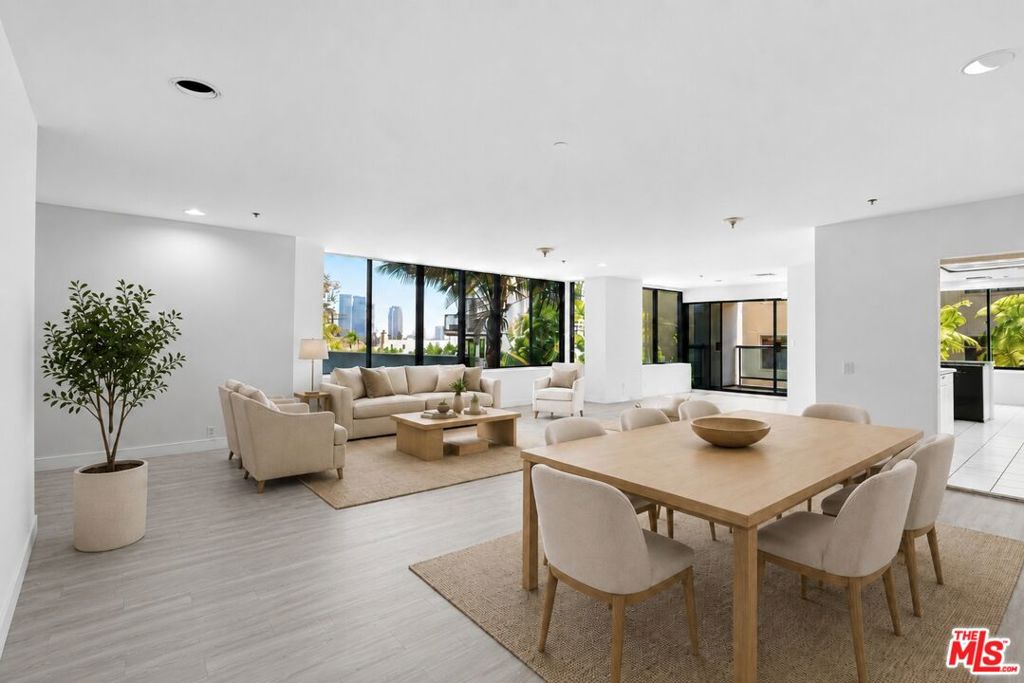 10724 Wilshire Boulevard 211