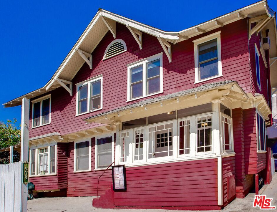 105 Park Place