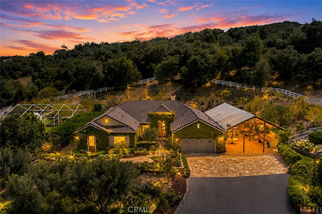 43455 Corona Cala Camino