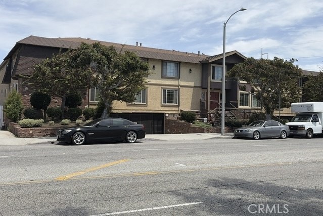 4633 Marine Avenue 226