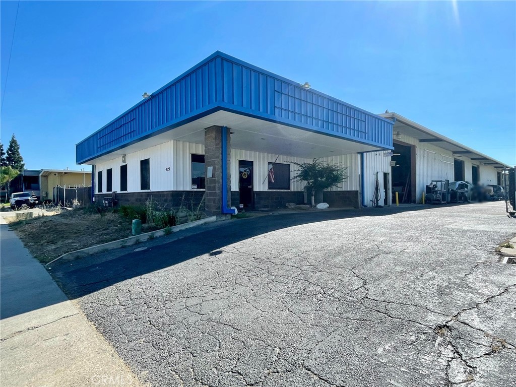 4751 N El Capitan