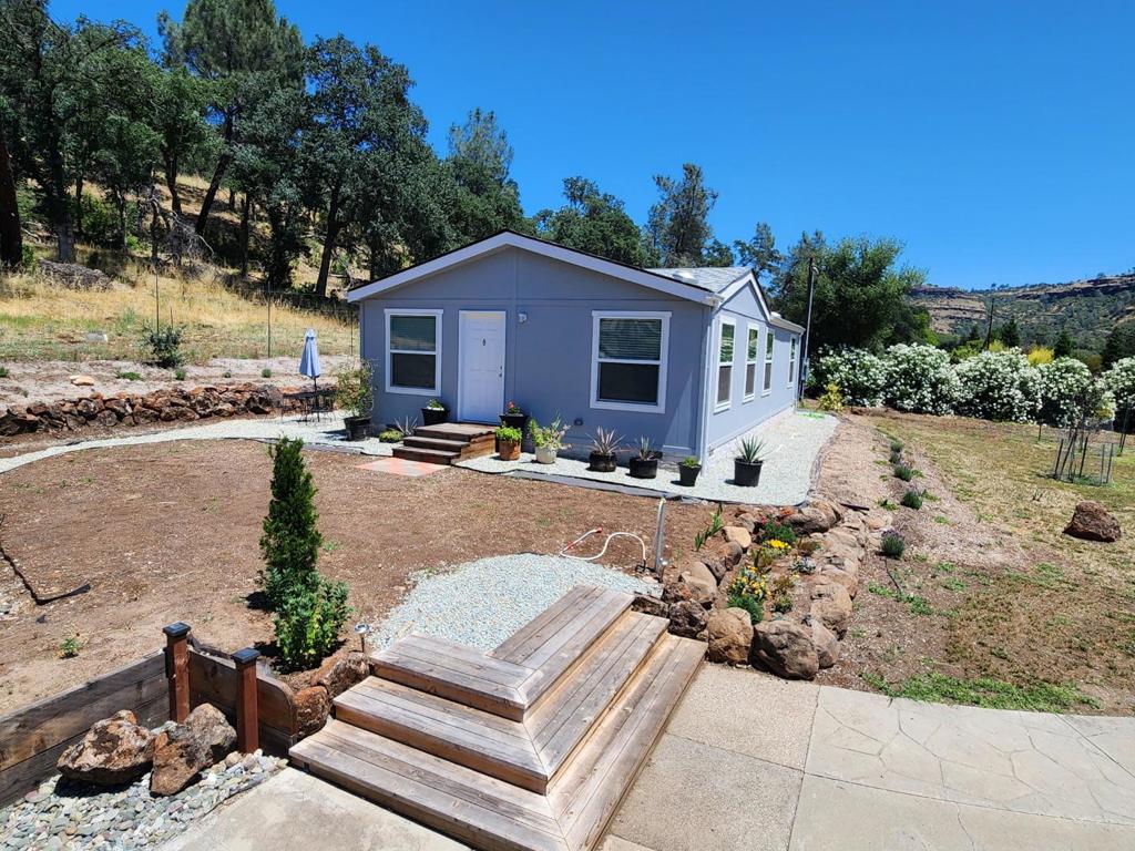 1141 Honey Run Road