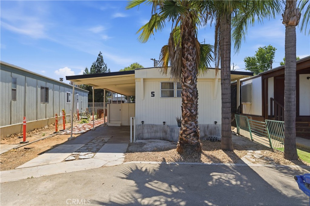 5000 Pierce Road 5