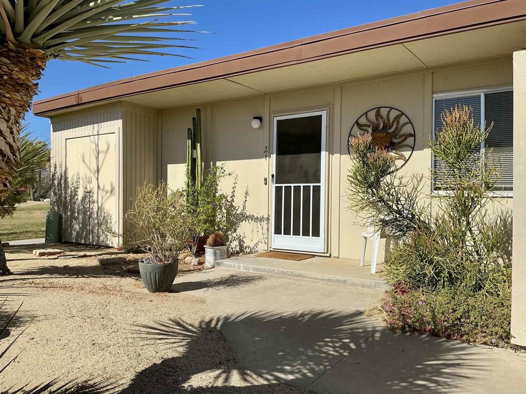 3170 E Club Circle #24