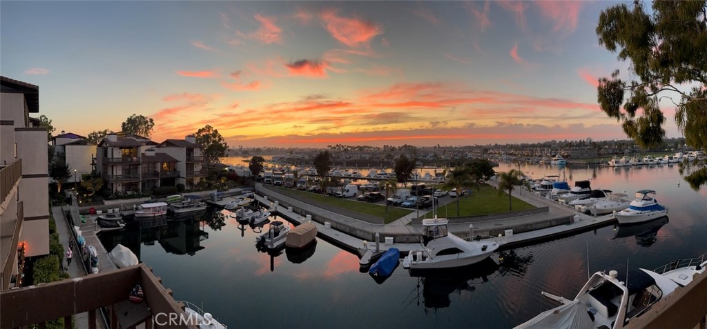 5327 Marina Pacifica Drive Key19