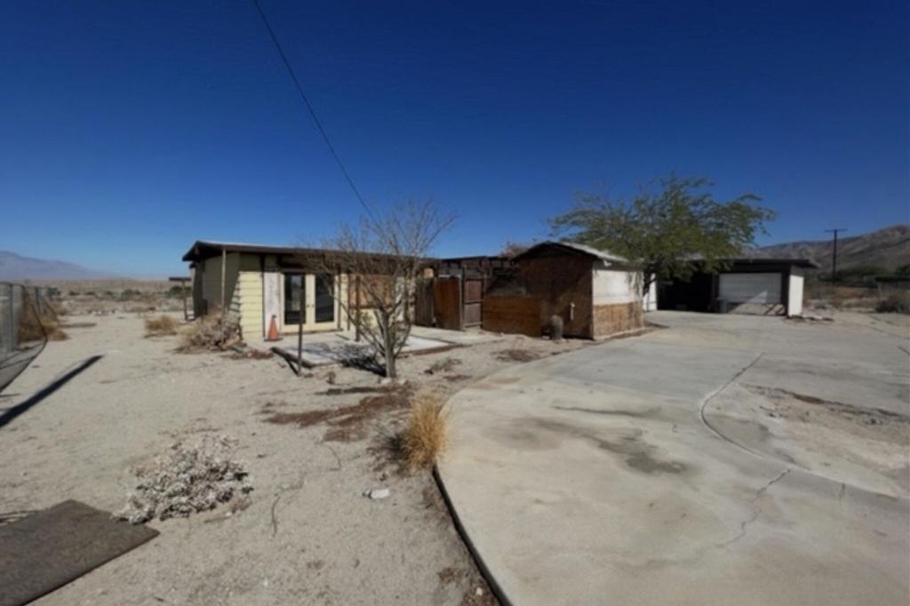 28981 Desert Charm Road