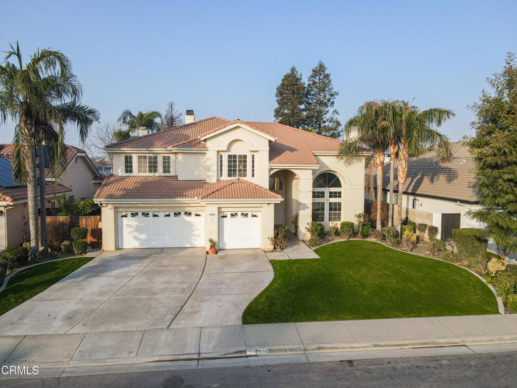 10906 Rosslyn Lane