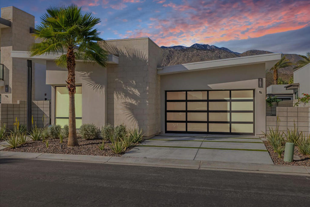 151 Holliday Way