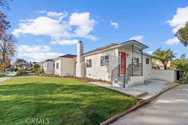 1421 E Norwood Place