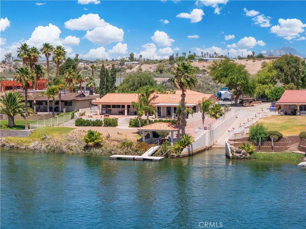 7575 Rio Vista