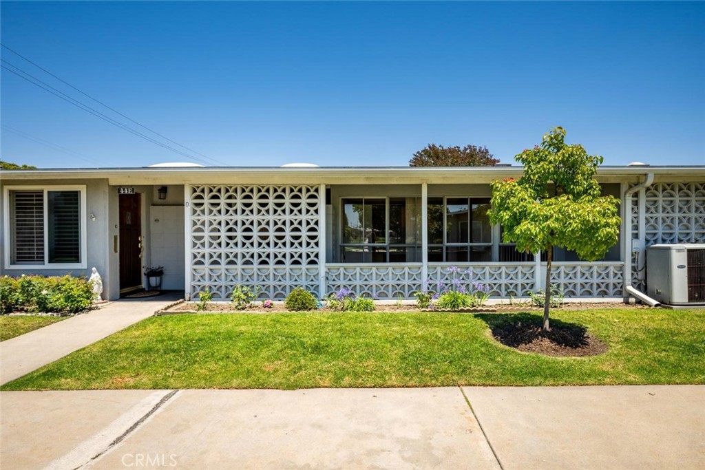 1562 Golden Rain Road 44D M2