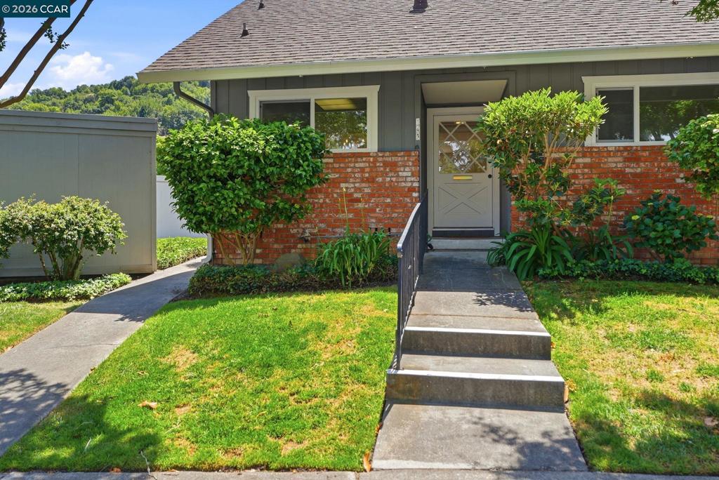 143 Miramonte Dr