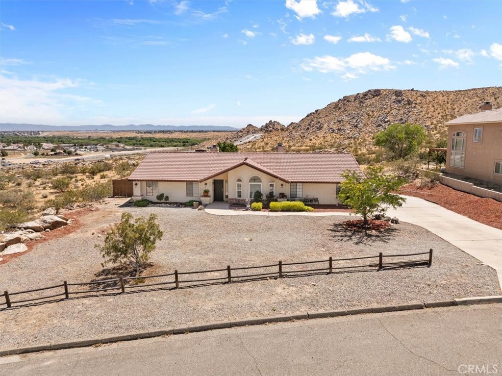 15984 Tinta Road