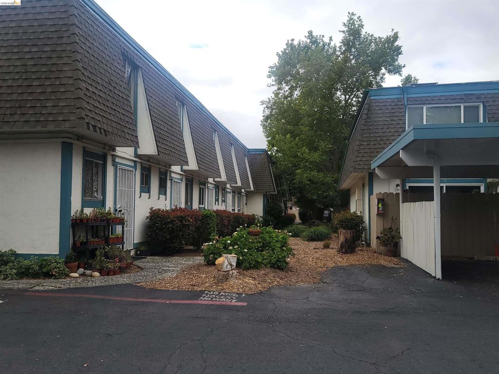 3905 Clayton Rd 12