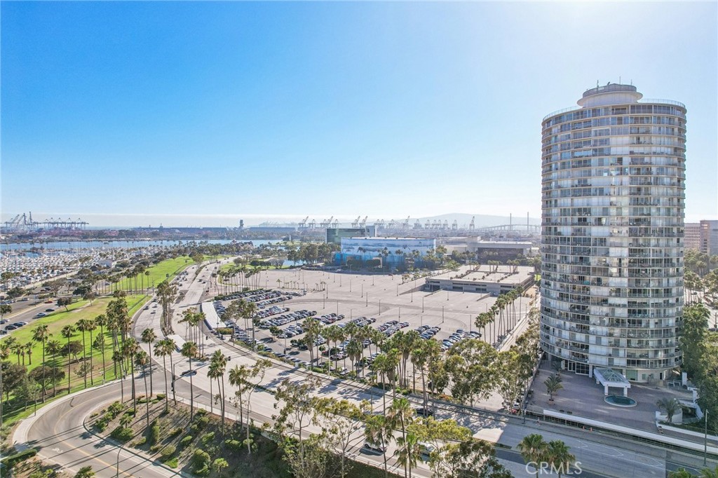 700 E Ocean Boulevard 1208