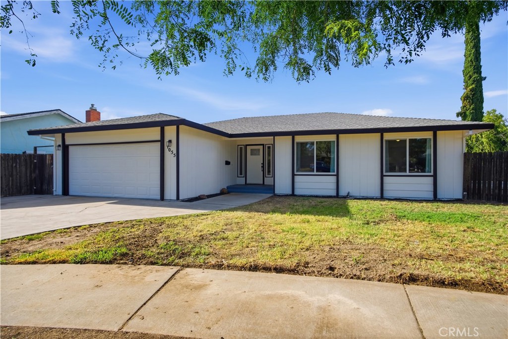 1055 Lees Court