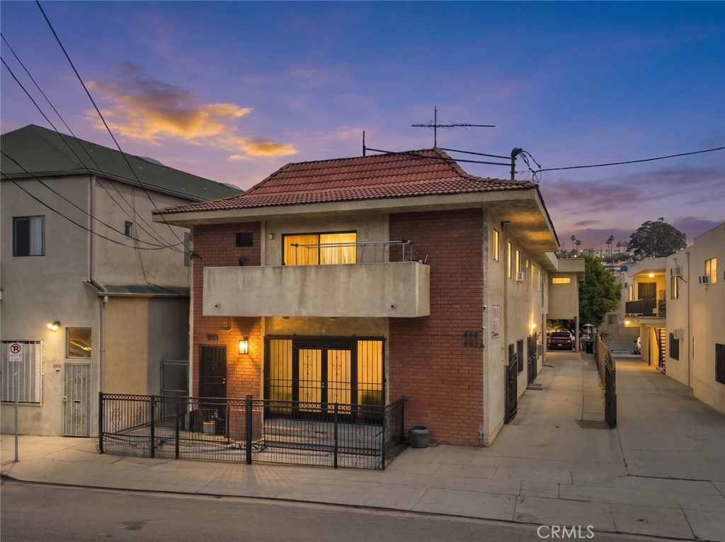 831 Alpine Street