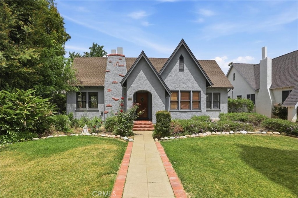 3589 Castle Reagh