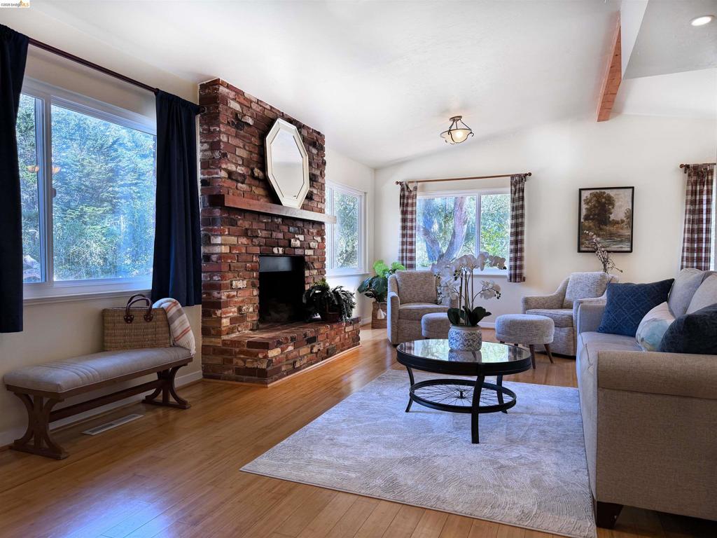 249 Mar Vista DR