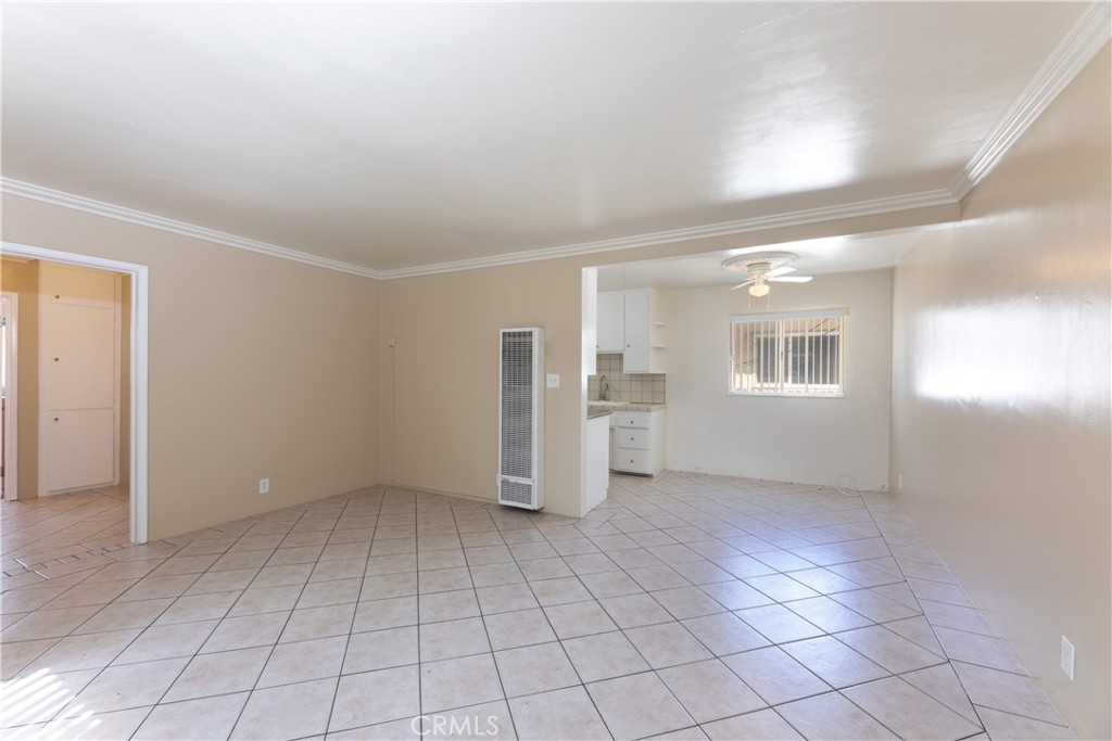 1250 E 4th, 8