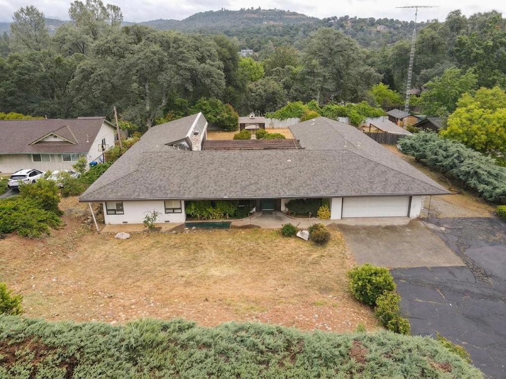 20521 Upper Hillview Drive