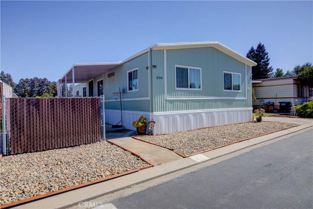 2500 N Highway 59 250