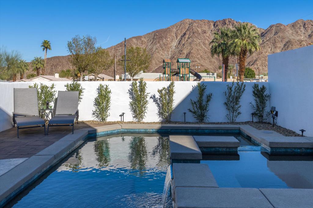 53445 Eisenhower Drive