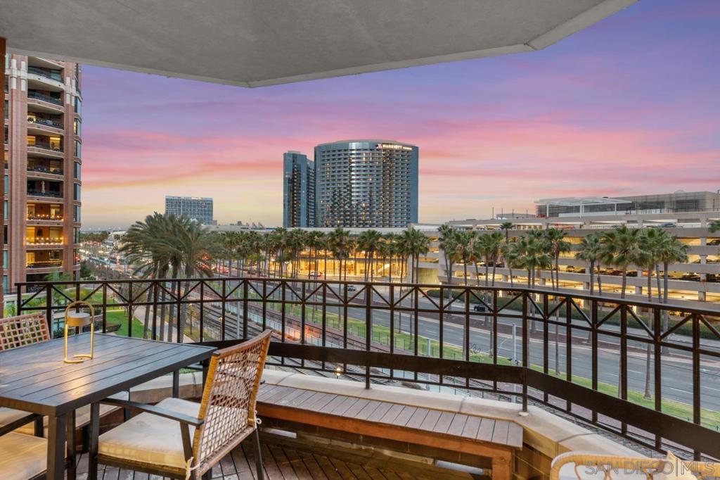 500 W Harbor Dr. 504