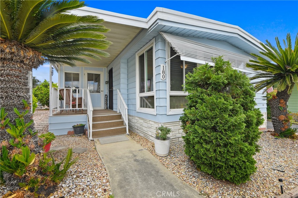 840 E Foothill Boulevard 180