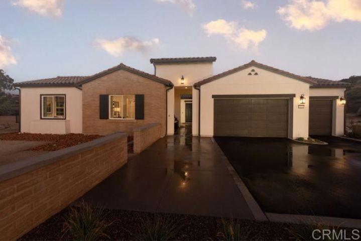 2570 WOODLAND HEIGHTS GLEN