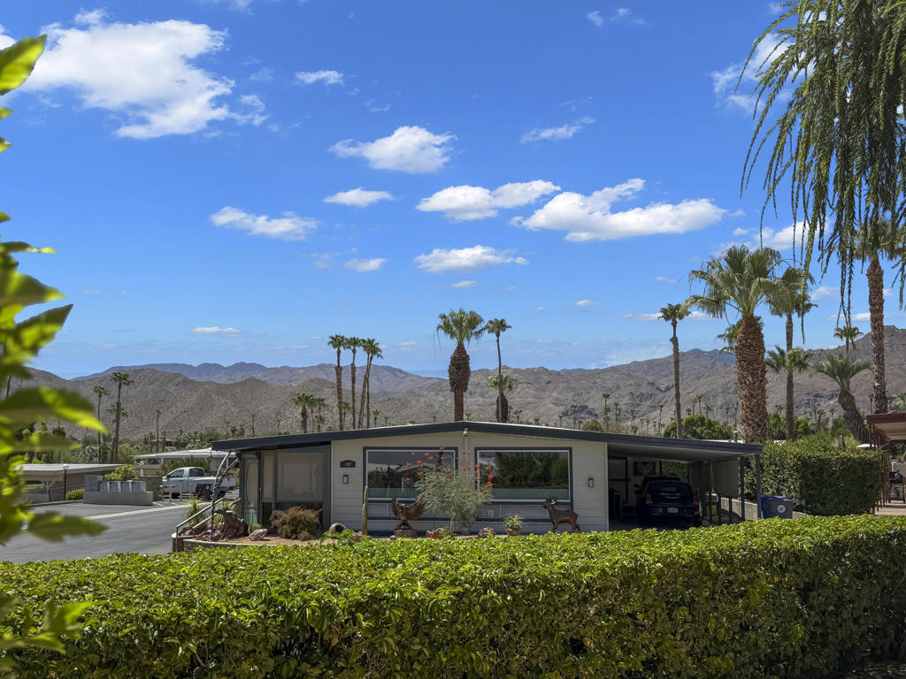49305 Highway 74 70