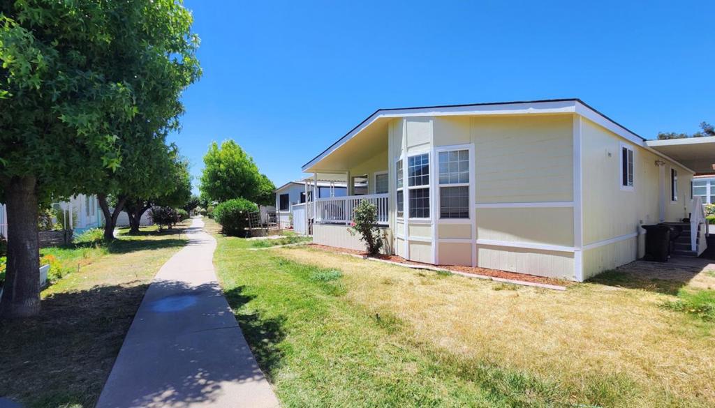 5450 Monterey Road 142