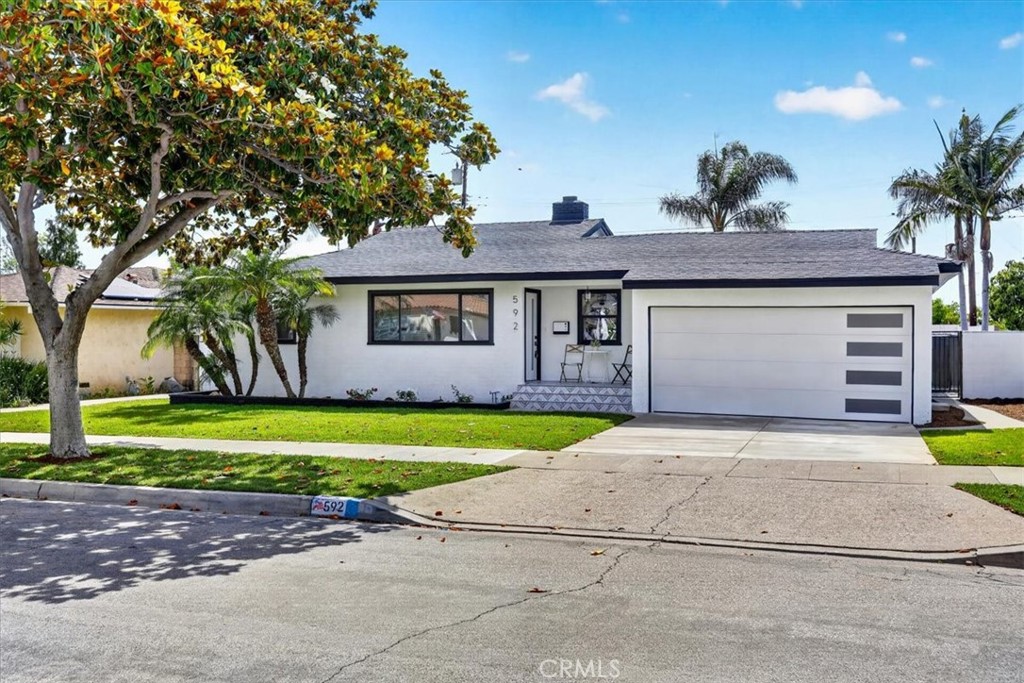592 N Milford