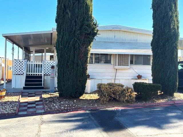 7425 Church Street 76