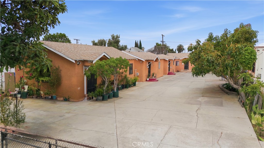 2229 Hancock Street