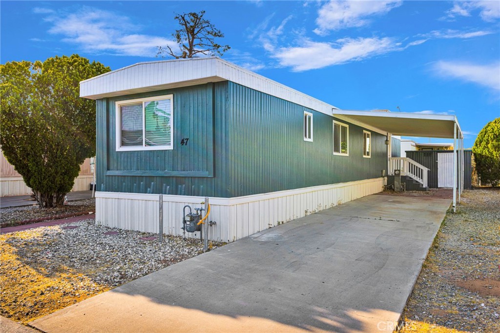 15252 Seneca Road 47