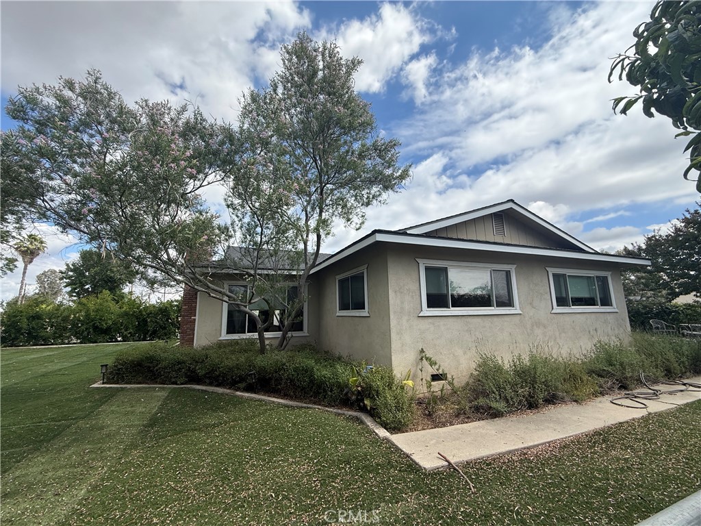 24437 Road 18 1/2