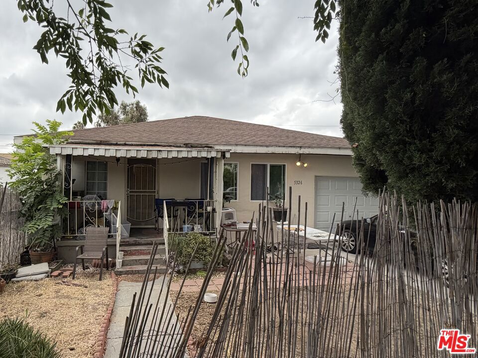 5328 Navarro Street