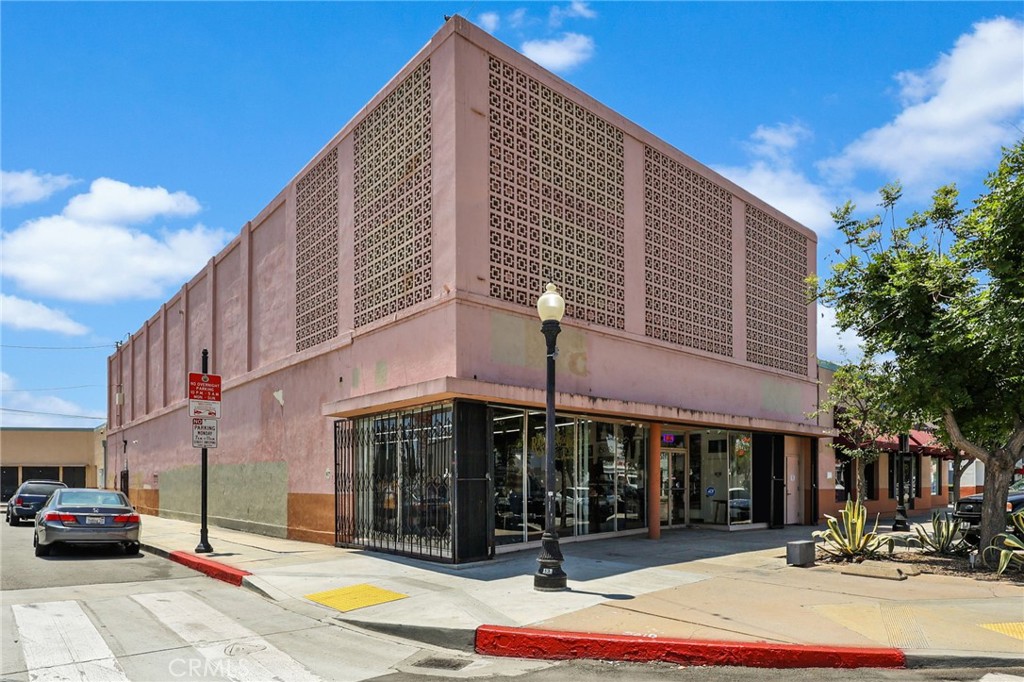 10640 Main Street