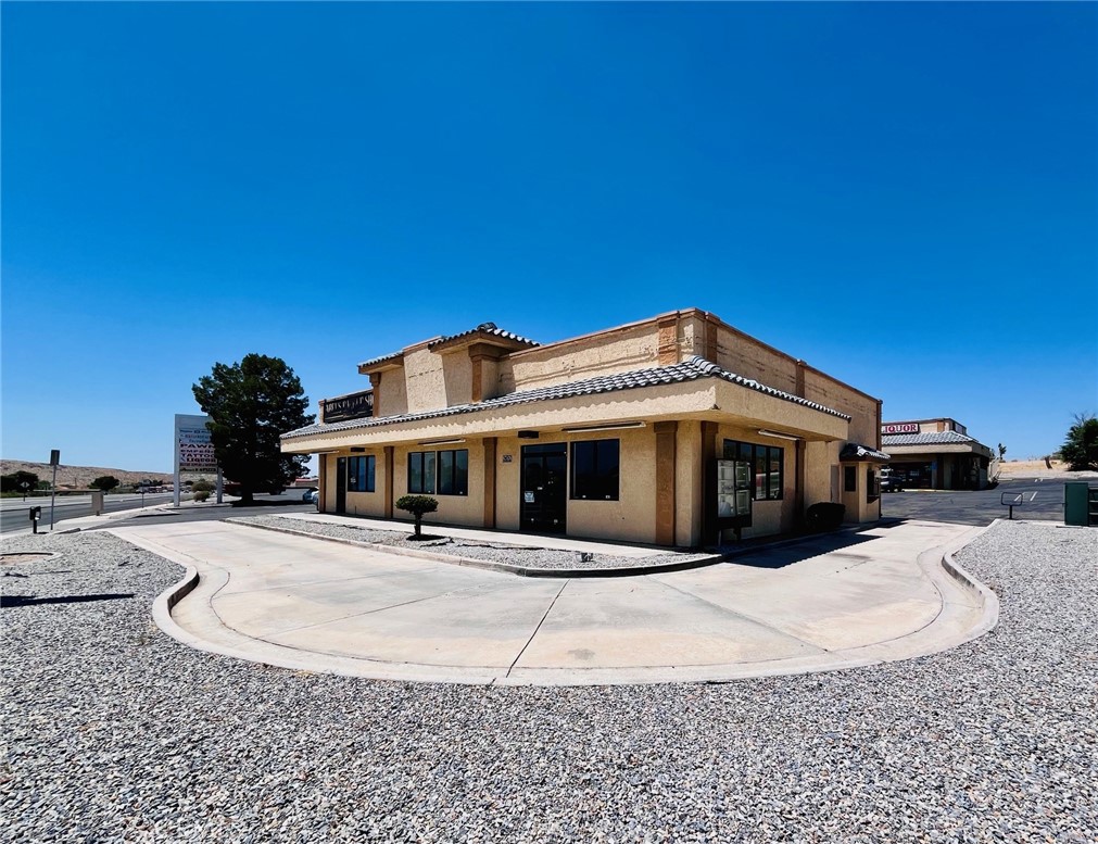 18768 US Highway 18 210