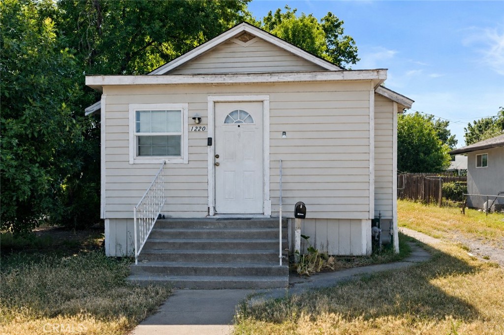 1220 5th Ave