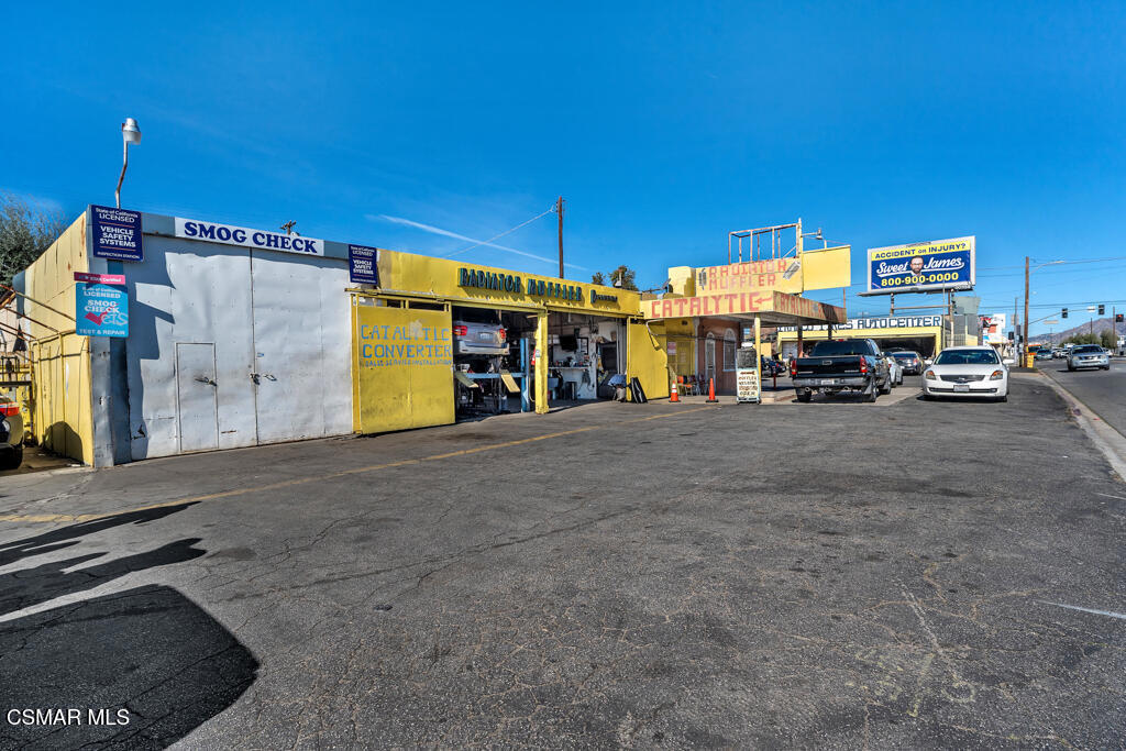 10741 San Fernando Road