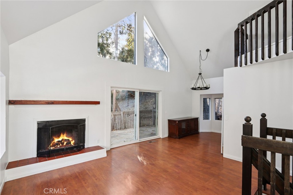 5866 Robin Oak Drive