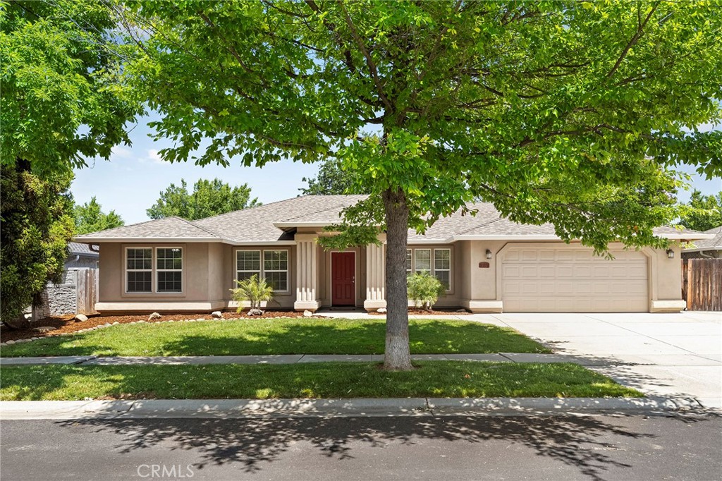 105 Emerald Lake Court