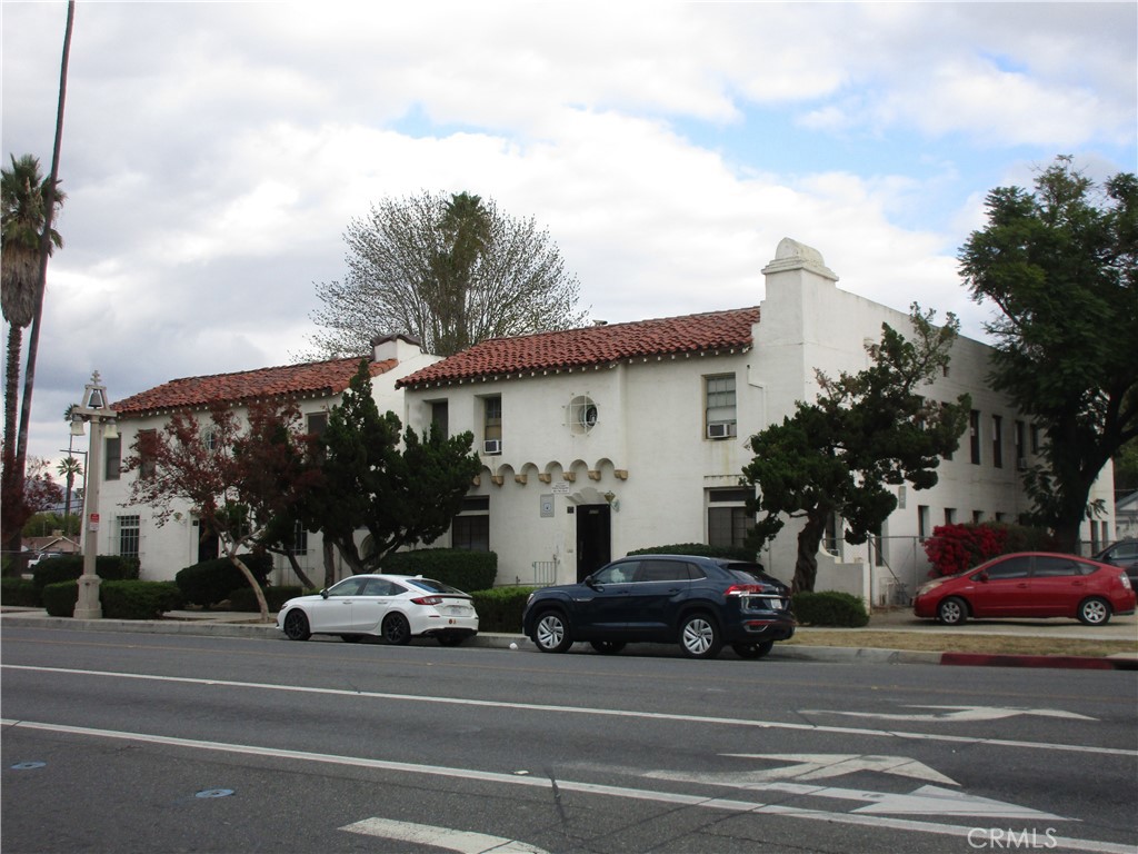 3260 MAIN