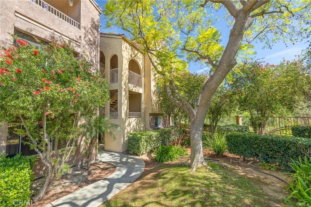 2500 San Gabriel
