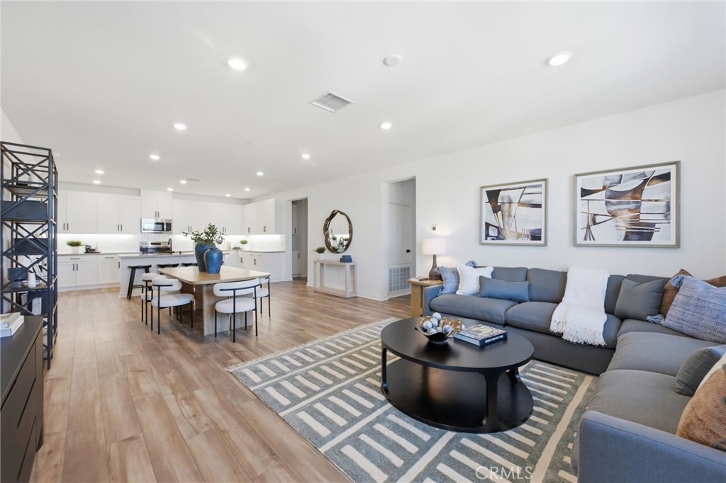 12903 Paradiso Dr 301