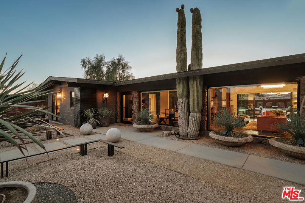 19591 Prickly Pear Trail