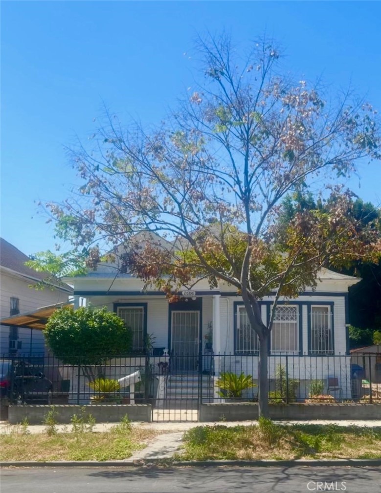 2606 Manitou