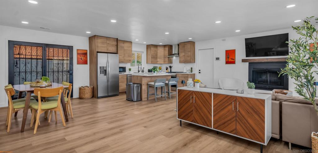 59825 Calle De Las Flores